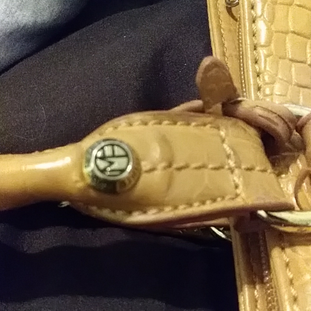 Purse - Picture 5 of 6